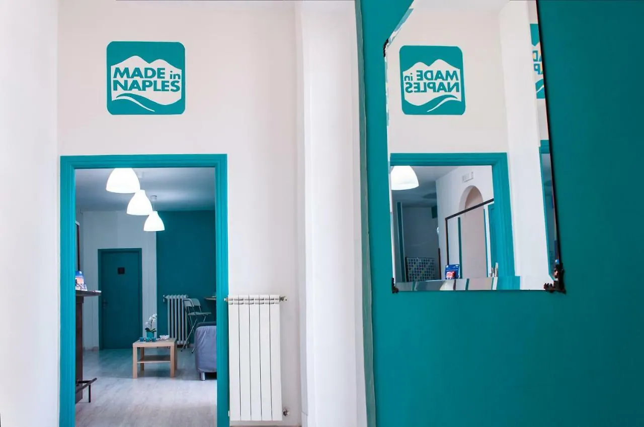 Bed and Breakfast Made In Napoli Italia
